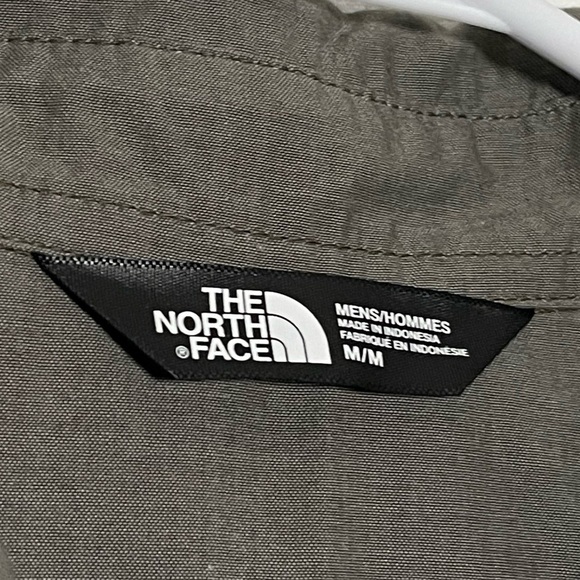The North Face Mens Long Sleeve Button Up Shirt - Picture 4 of 6